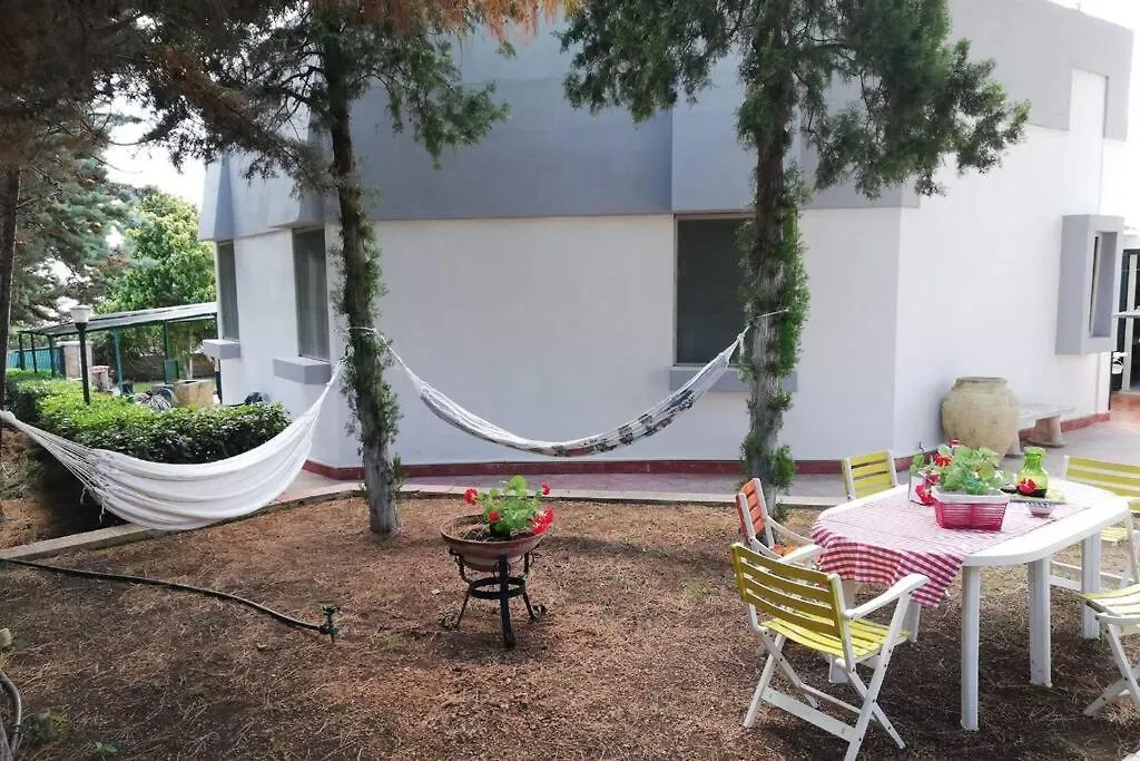 Villa Costellazioni Fontane Bianche 0*,  Italia